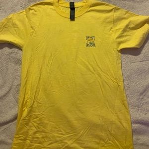 The salty dog cafe shirt, size small.
